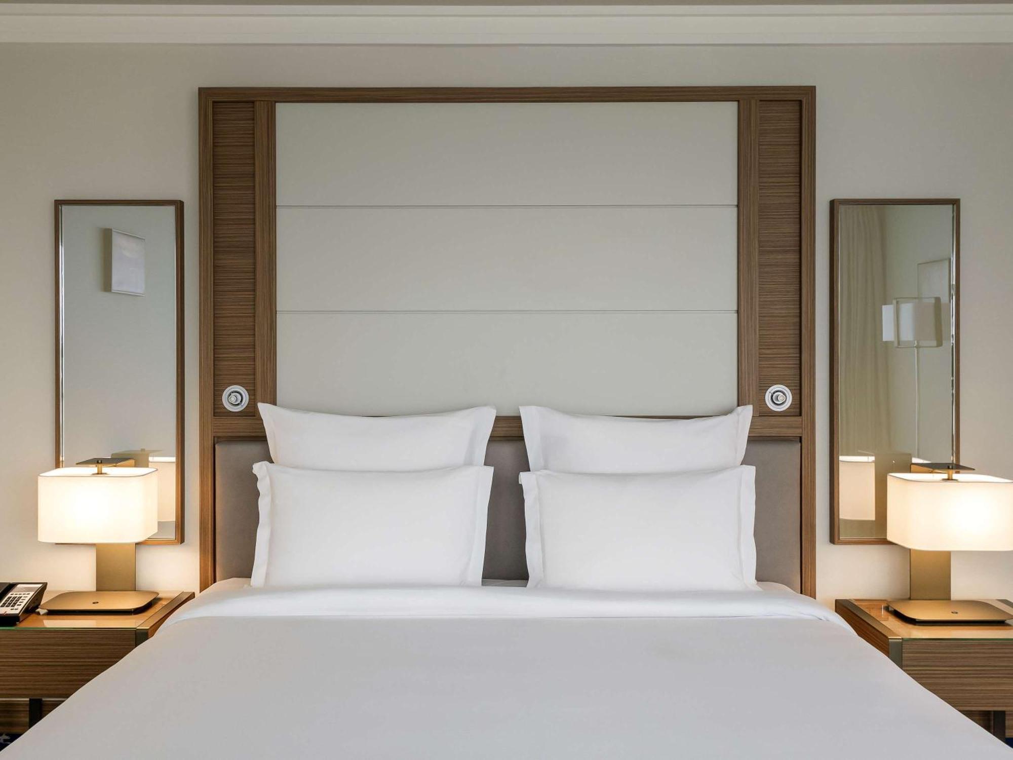 Hotel Oran Bay Managed By Accor エクステリア 写真