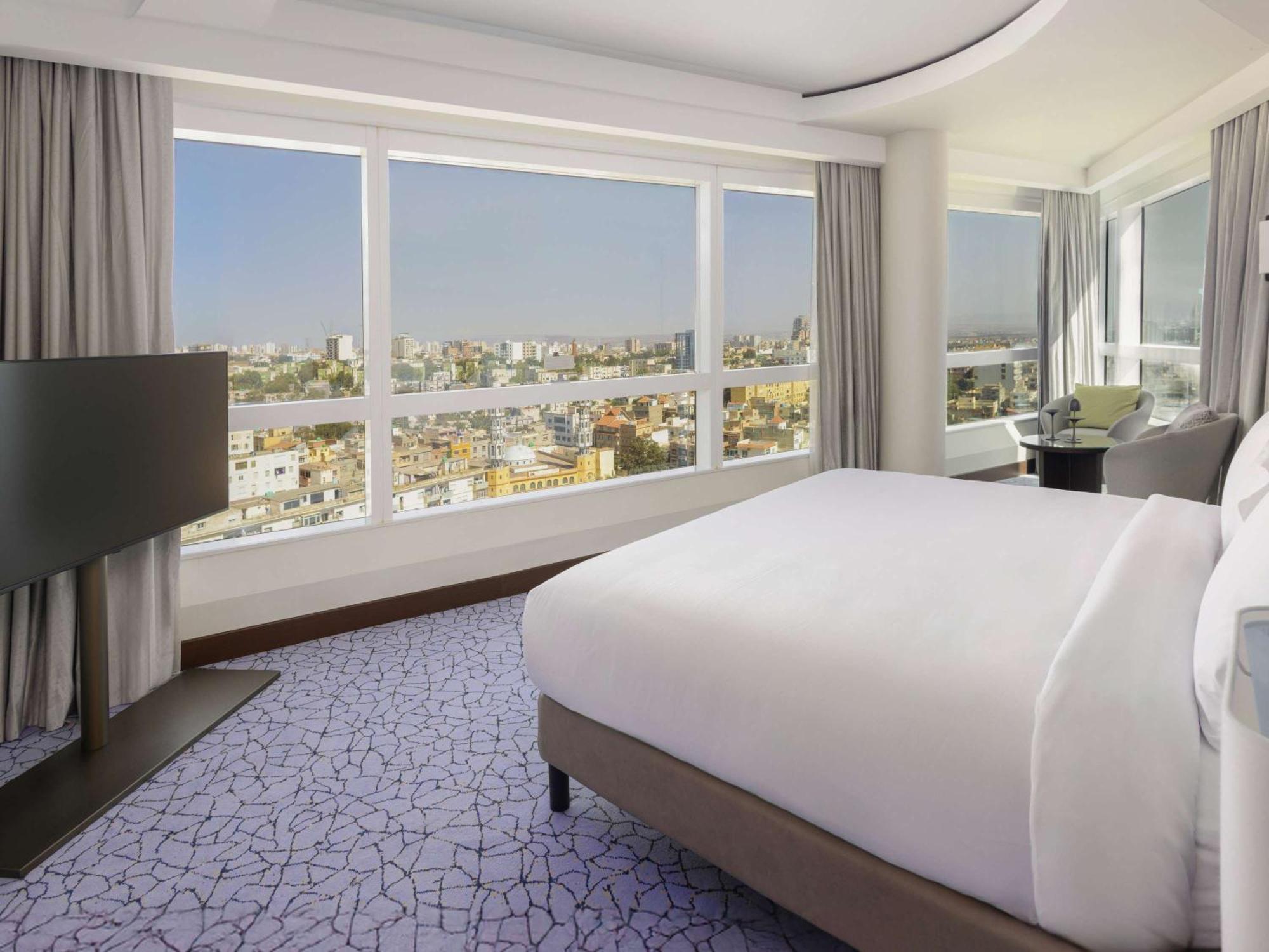 Hotel Oran Bay Managed By Accor エクステリア 写真