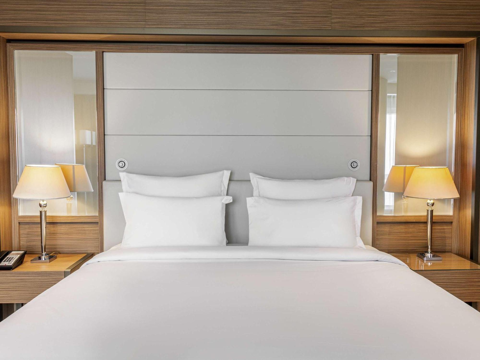 Hotel Oran Bay Managed By Accor エクステリア 写真