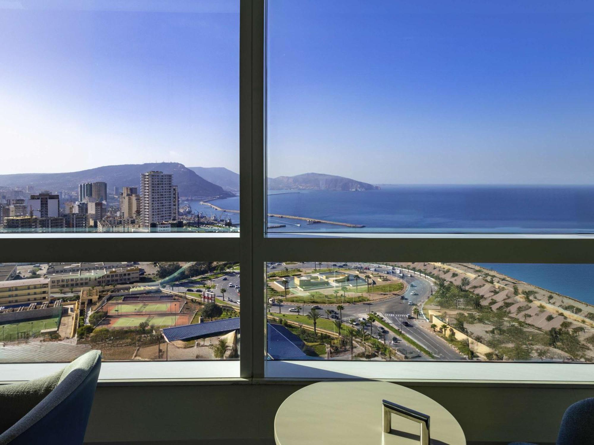 Hotel Oran Bay Managed By Accor エクステリア 写真